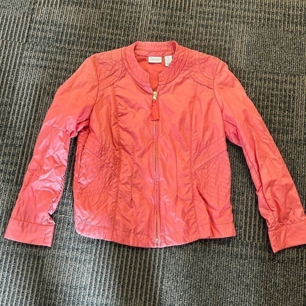 Chicos Zenergy women’s coral jacket size 1 reg - Picture 2 of 5
